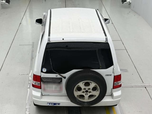 1999 Mitsubishi Pajero JDM car for sale — photo 6 of 8