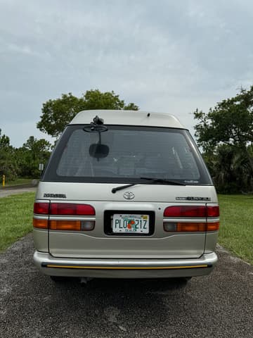 1996 Toyota Townace JDM car for sale — photo 5 of 15
