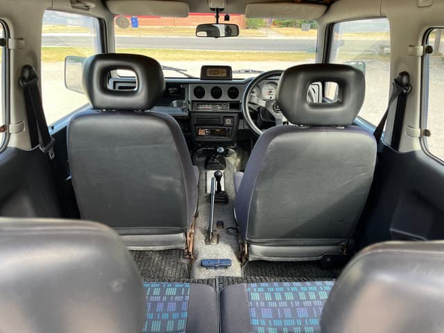 1996 Suzuki Jimny JDM car for sale — photo 10 of 12