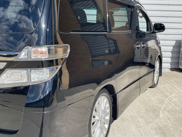 2012 Toyota Vellfire JDM car for sale — photo 25 of 25