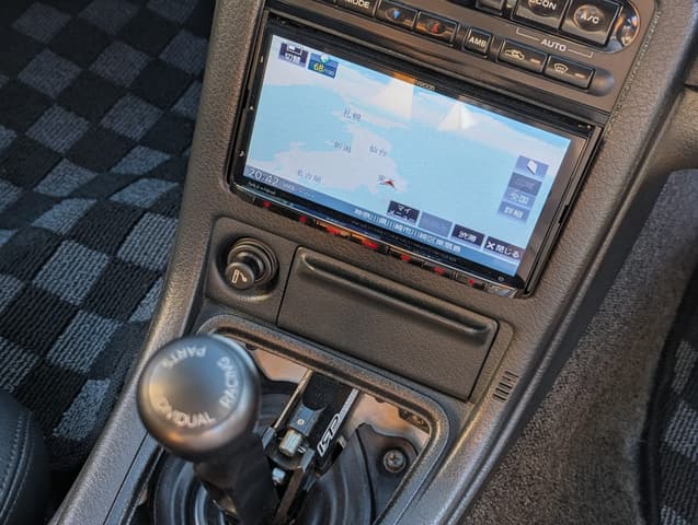 1994 Nissan Skyline JDM car for sale — photo 17 of 25