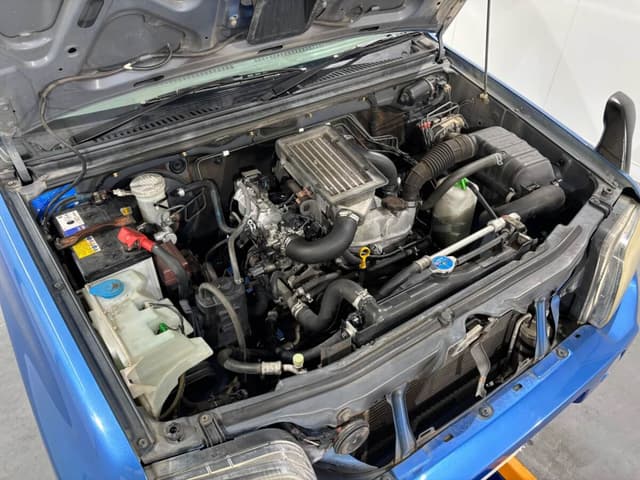2000 Suzuki Jimny JDM car for sale — photo 6 of 25