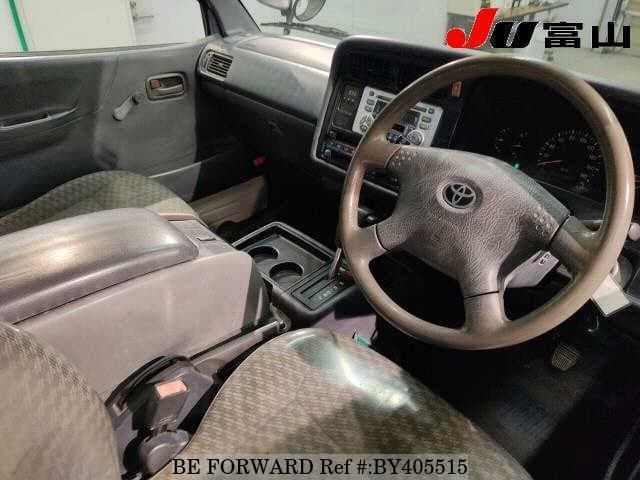 2001 Toyota HiAce JDM car for sale — photo 3 of 6