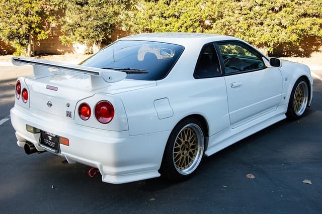 1999 Nissan Skyline JDM car for sale — photo 11 of 25