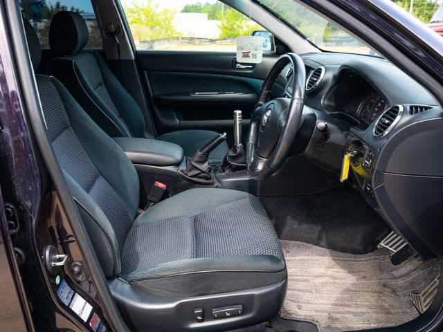 2001 Toyota Verossa JDM car for sale — photo 10 of 23