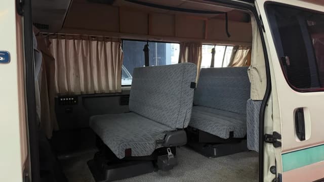 1995 Toyota HiAce JDM car for sale — photo 6 of 25