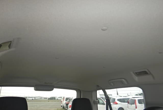 2007 Mitsubishi Pajero JDM car for sale — photo 24 of 25