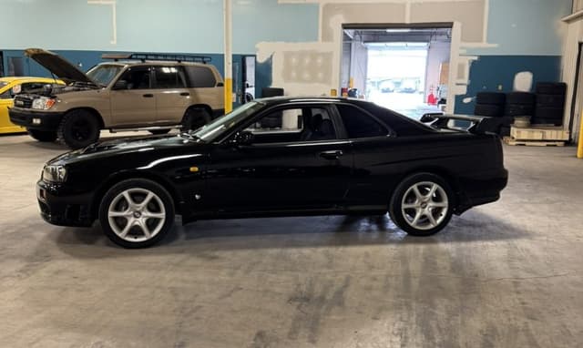 1999 Nissan Skyline JDM car for sale — photo 15 of 25