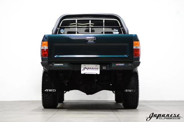 1995 Toyota Hilux JDM car for sale — photo 7 of 25