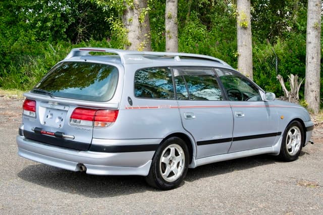 1997 Toyota Caldina JDM car for sale — photo 6 of 21