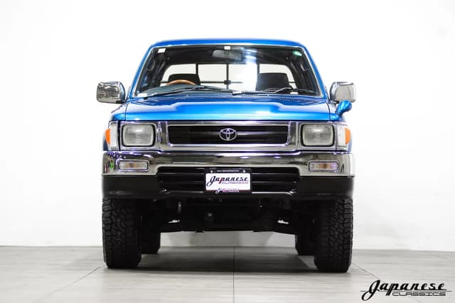 1994 Toyota Hilux JDM car for sale — photo 2 of 25