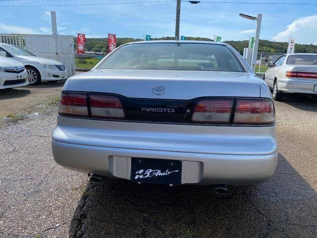1997 Toyota Aristo JDM car for sale — photo 11 of 20