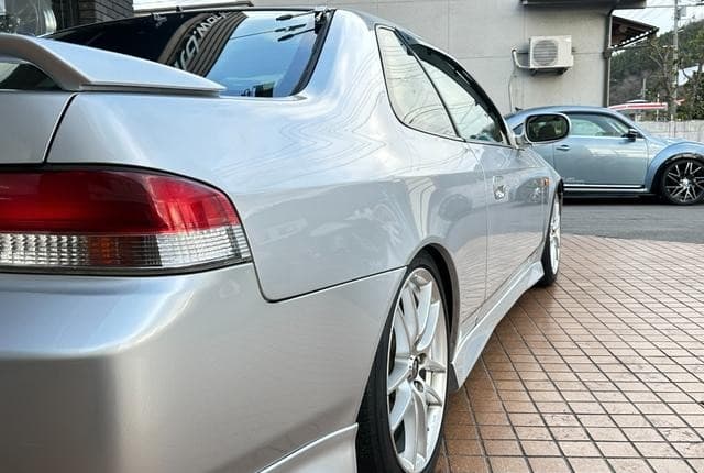 1998 Honda Prelude JDM car for sale — photo 18 of 25