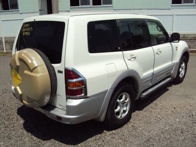 1999 Mitsubishi Pajero JDM car for sale — photo 5 of 5