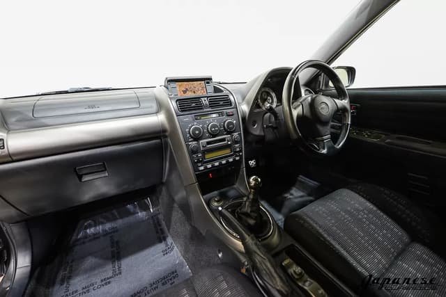 1998 Toyota Altezza JDM car for sale — photo 9 of 25