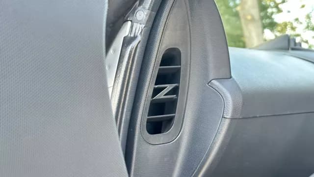 2003 Nissan Fairlady Z JDM car for sale — photo 17 of 25