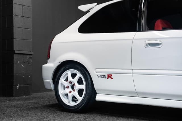 1997 Honda Civic JDM car for sale — photo 11 of 18