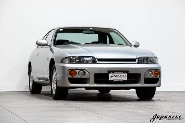 1997 Nissan Skyline JDM car for sale — photo 3 of 25