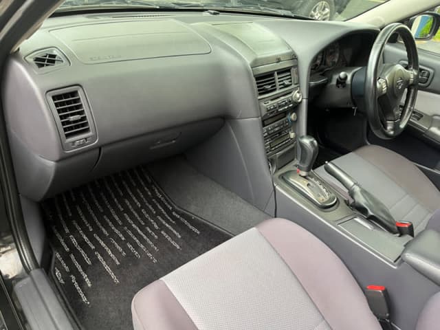 1998 Nissan Skyline JDM car for sale — photo 12 of 17