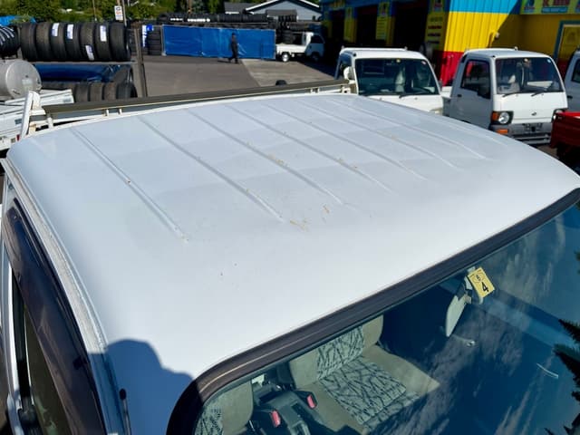 1997 Mitsubishi Minicab JDM car for sale — photo 12 of 25