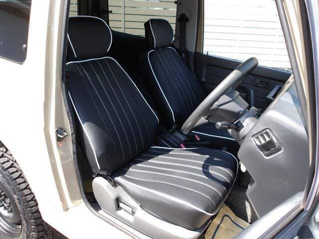 1996 Suzuki Jimny JDM car for sale — photo 9 of 20