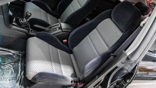 2001 Subaru Legacy JDM car for sale — photo 17 of 25