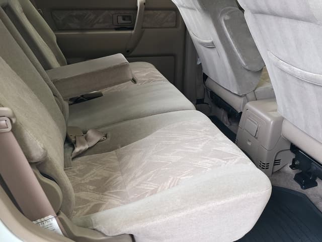 2000 Isuzu JDM car for sale — photo 11 of 25
