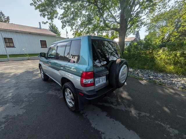 2000 Mitsubishi Pajero JDM car for sale — photo 4 of 17