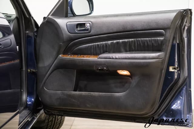1996 Nissan Cedric JDM car for sale — photo 19 of 25