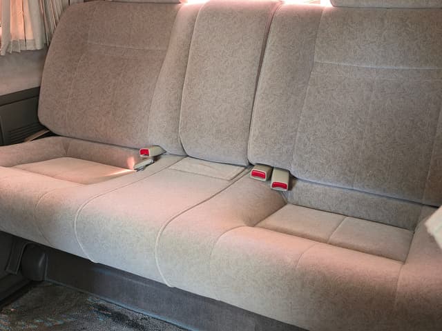 2000 Toyota Granvia JDM car for sale — photo 8 of 25