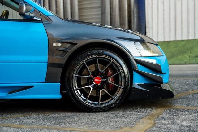 2002 Mitsubishi Lancer Evolution JDM car for sale — photo 13 of 20