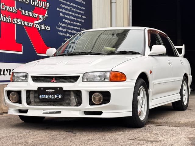 1995 Mitsubishi Lancer Evolution JDM car for sale — photo 8 of 25