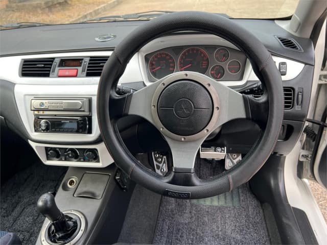 2001 Mitsubishi Lancer JDM car for sale — photo 11 of 16