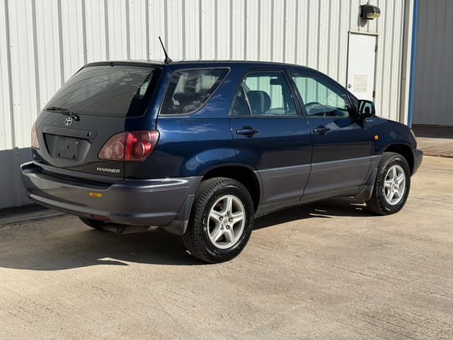 1998 Toyota Harrier JDM car for sale — photo 3 of 21