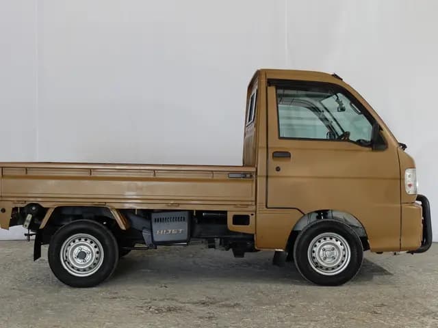 2001 Daihatsu Hijet JDM car for sale — photo 6 of 12