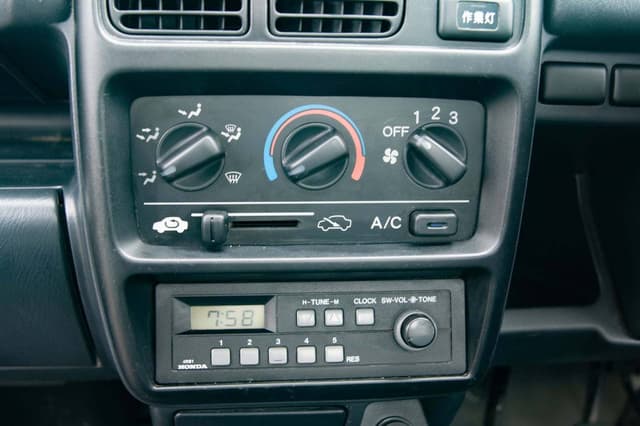 2001 Honda Accord JDM car for sale — photo 12 of 16