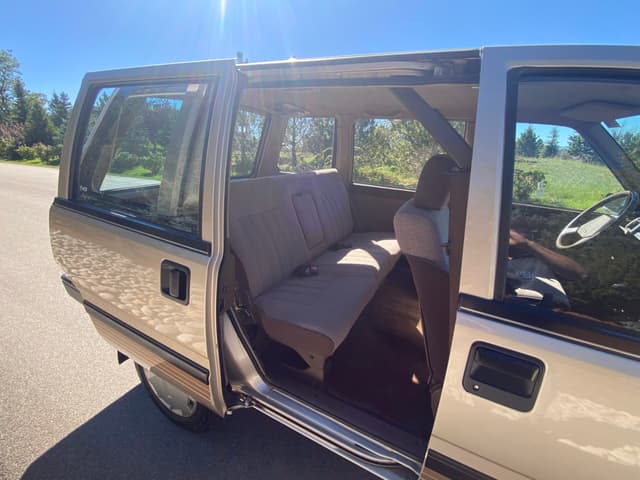 1988 Nissan Stanza JDM car for sale — photo 8 of 25