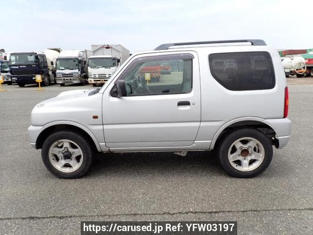 1999 Suzuki Jimny JDM car for sale — photo 4 of 25