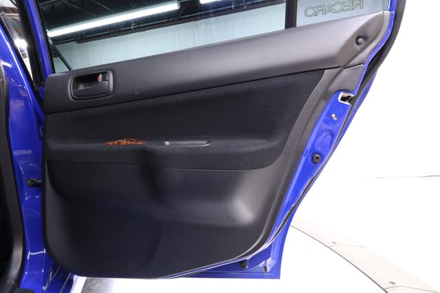 2001 Mitsubishi Lancer Evolution JDM car for sale — photo 24 of 25