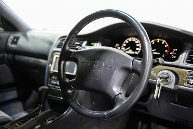 1996 Toyota Chaser JDM car for sale — photo 12 of 25