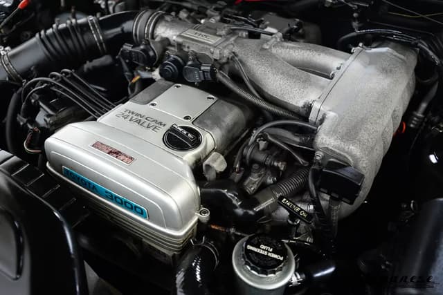 1992 Toyota Crown JDM car for sale — photo 22 of 25