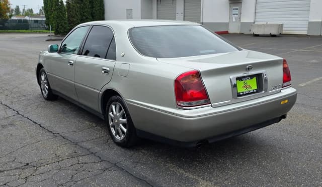 2000 Toyota Crown JDM car for sale — photo 6 of 7