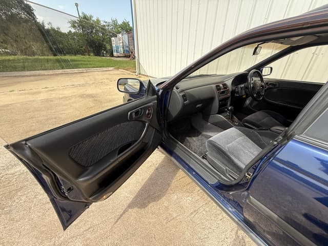 1997 Subaru Legacy JDM car for sale — photo 9 of 19