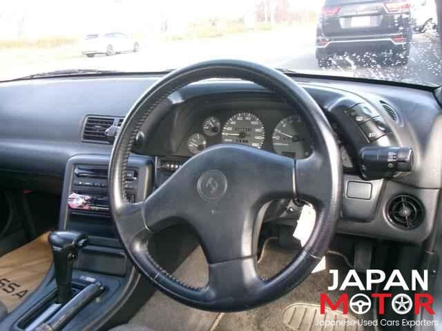 1991 Nissan Skyline JDM car for sale — photo 6 of 11