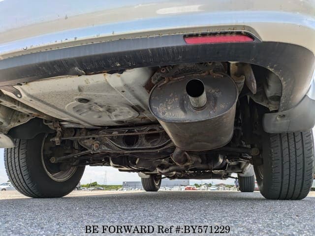 2001 Toyota Harrier JDM car for sale — photo 16 of 25