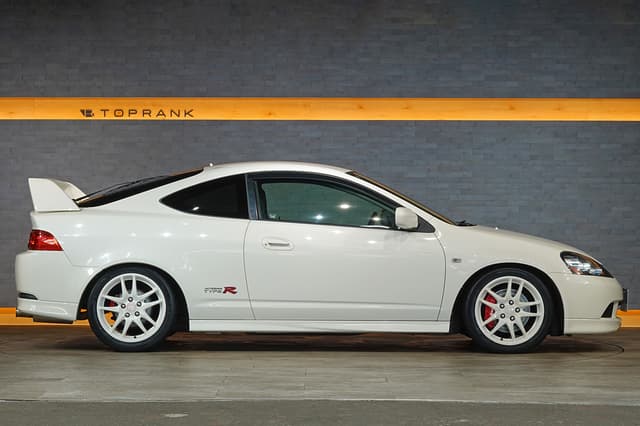 2005 Honda Integra JDM car for sale — photo 19 of 25