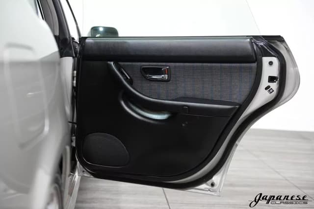1999 Subaru Legacy JDM car for sale — photo 21 of 25
