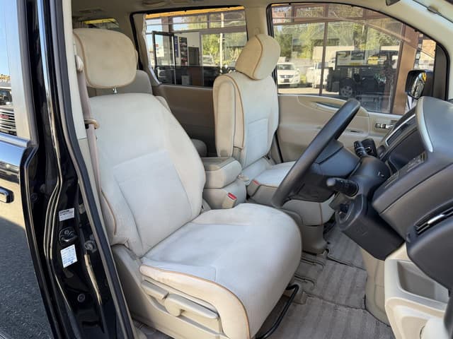 2008 Nissan Serena JDM car for sale — photo 9 of 19