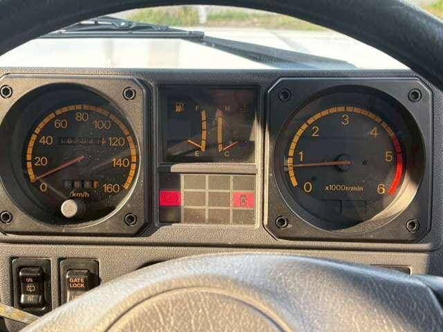 1987 Mitsubishi Pajero JDM car for sale — photo 11 of 20