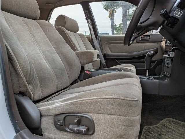 1992 Toyota Cresta JDM car for sale — photo 4 of 20